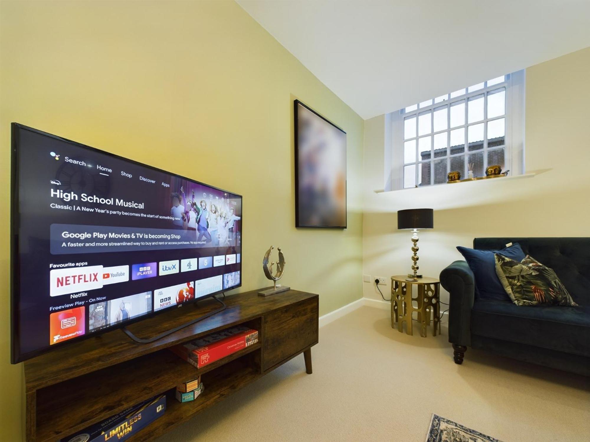 Apartamento Modern Duplex Central Free Parking Wi-Fi Cheltenham Exterior foto