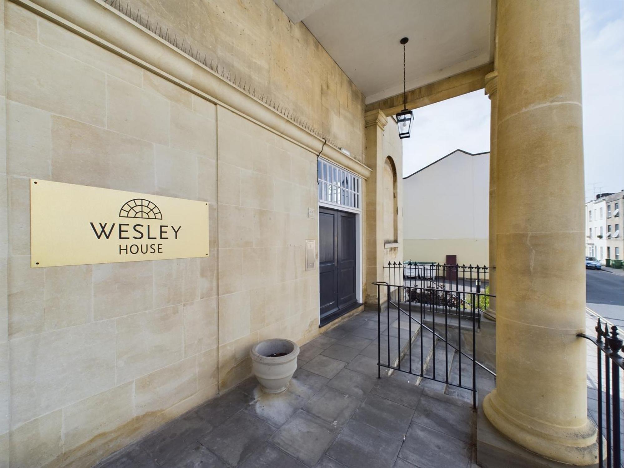 Apartamento Modern Duplex Central Free Parking Wi-Fi Cheltenham Exterior foto